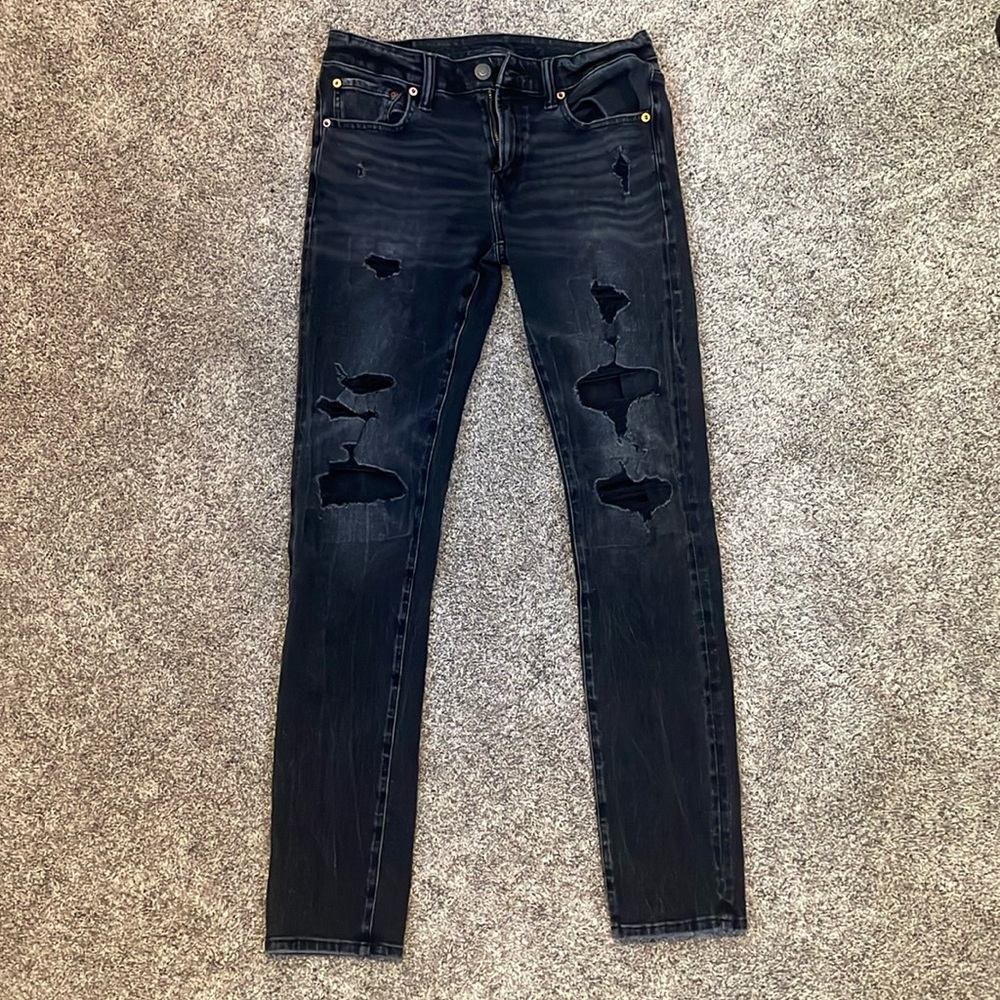 American Eagle Ripped Jeans 32X34